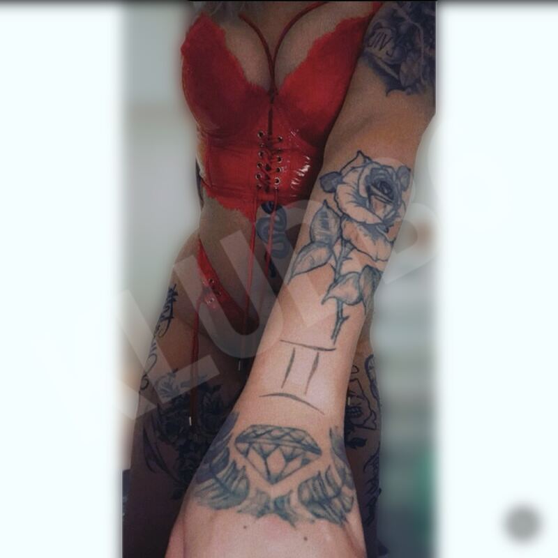 Inkedlizzy5197928